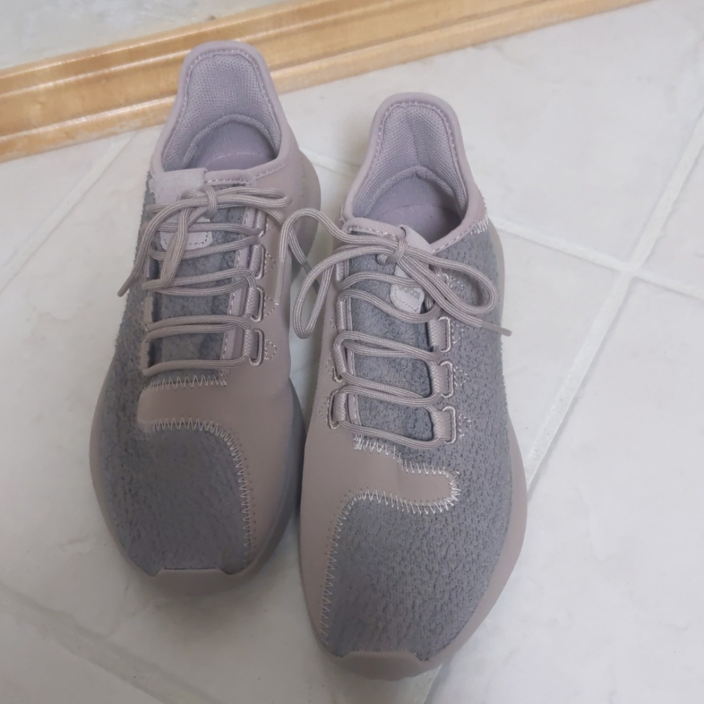 Adidas Tubular